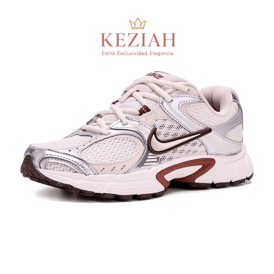 🏷️ Nike V5 – Blanco / Plata Metalizado / Marrón