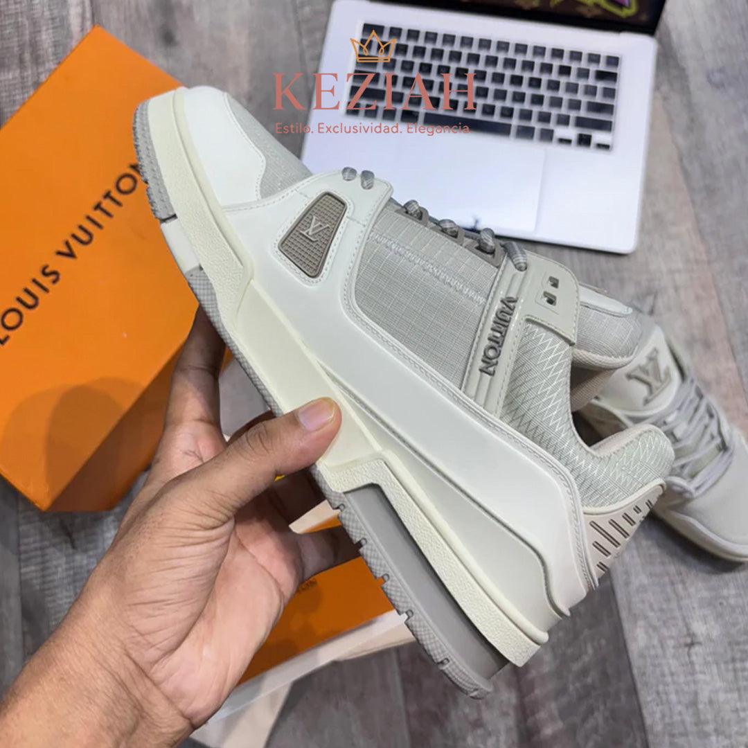 🏷️ Louis Vuitton Trainer