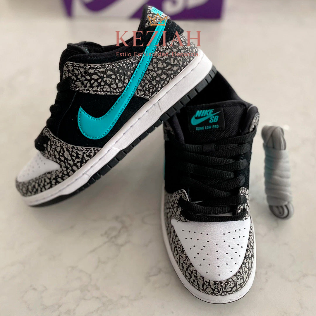🏷️ Nike SB Dunk “Atmos Elephant”