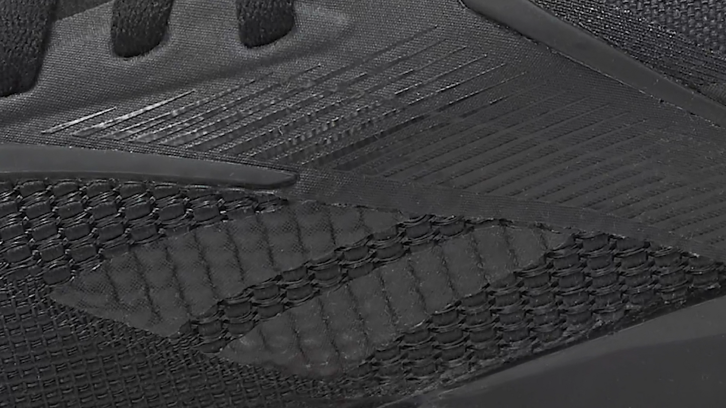 🏷️ Reebok Nano X4 – Negro con suela caramelo